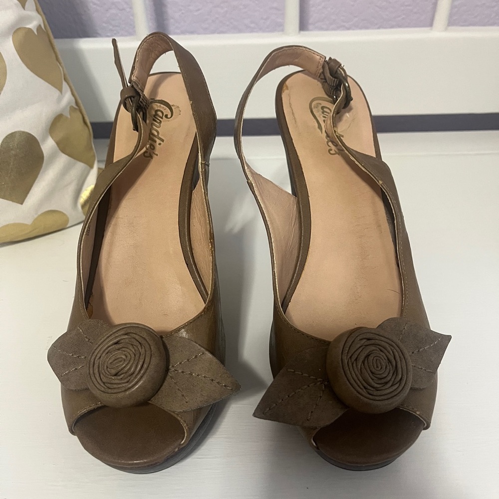 Candies taupe heels